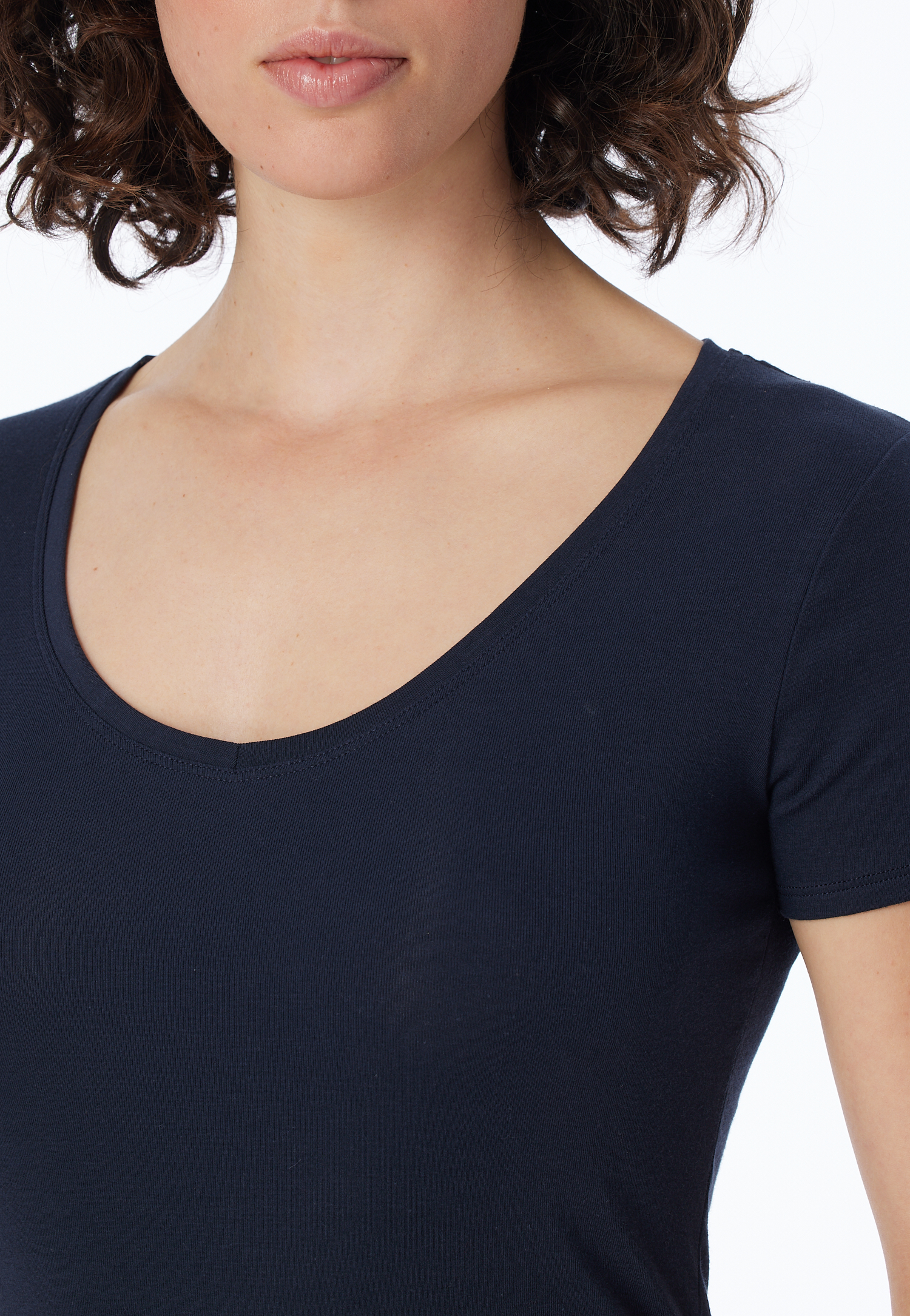 144097-804_detail3.png