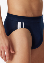 173815-803_detail3.png
