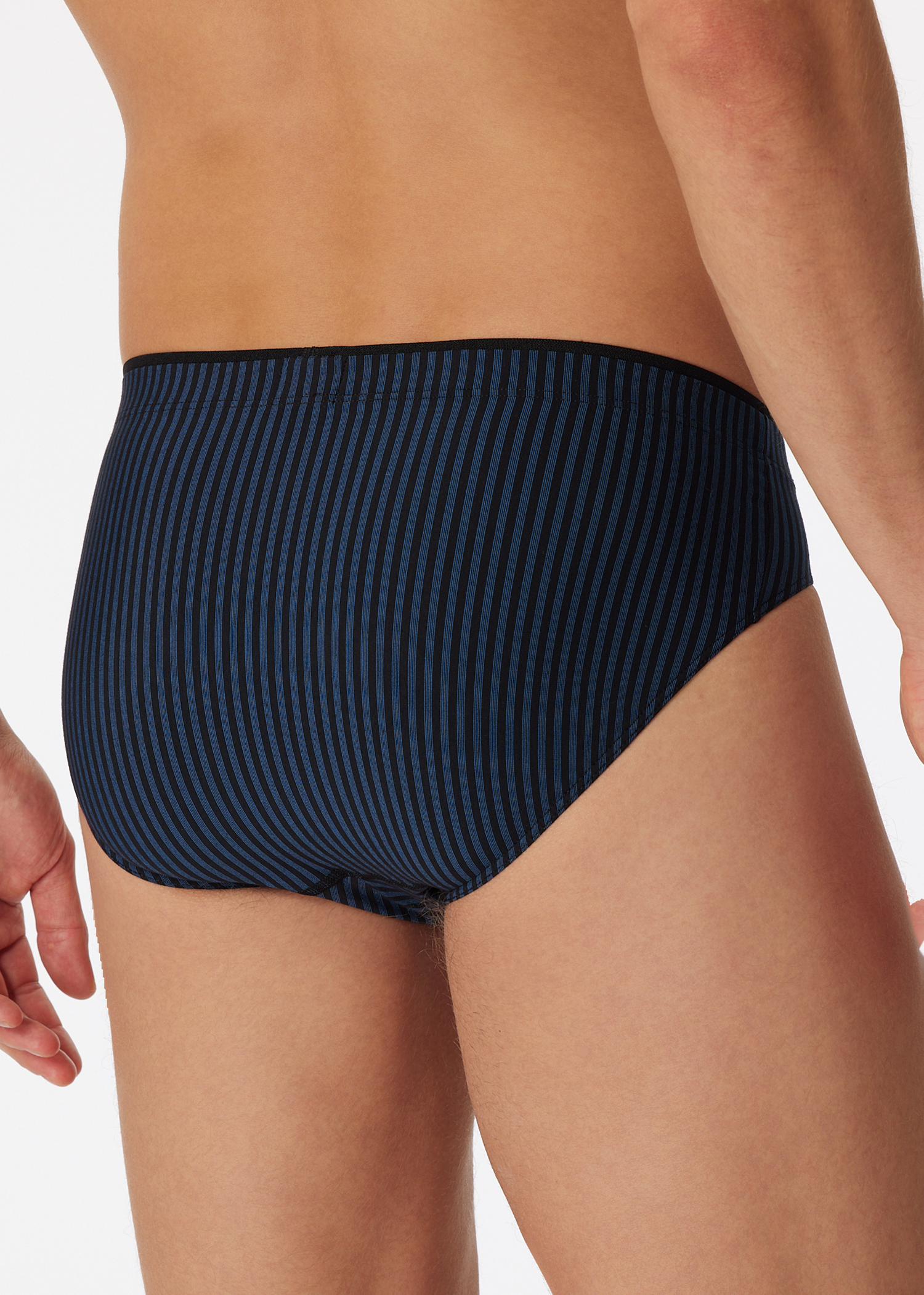 174645-815_back.png