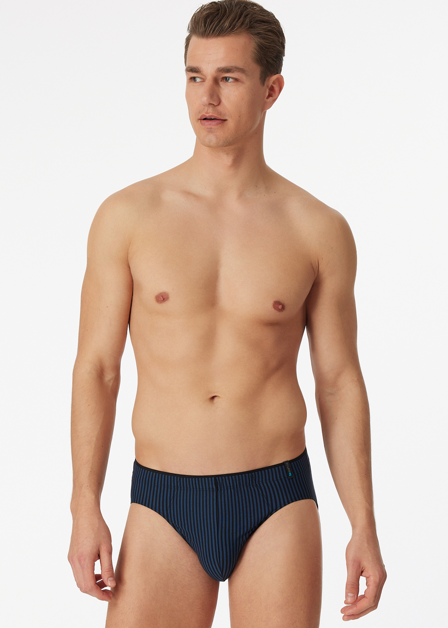 174645-815_front.png