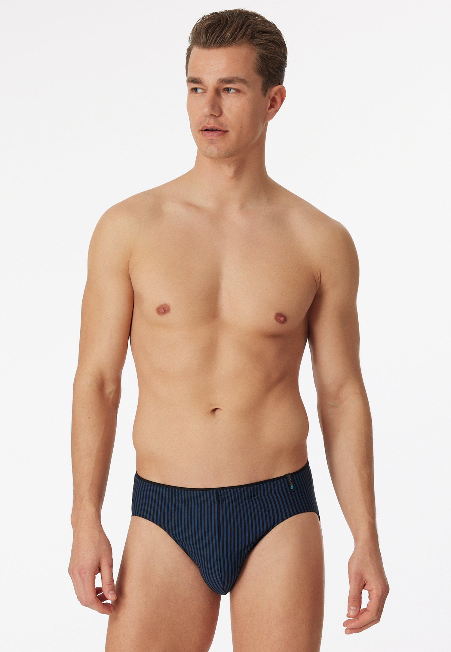 174645-815_front.png