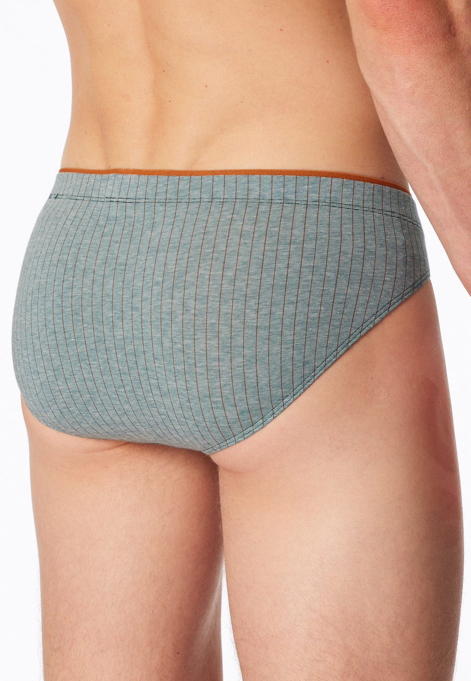 178124-700_back.png
