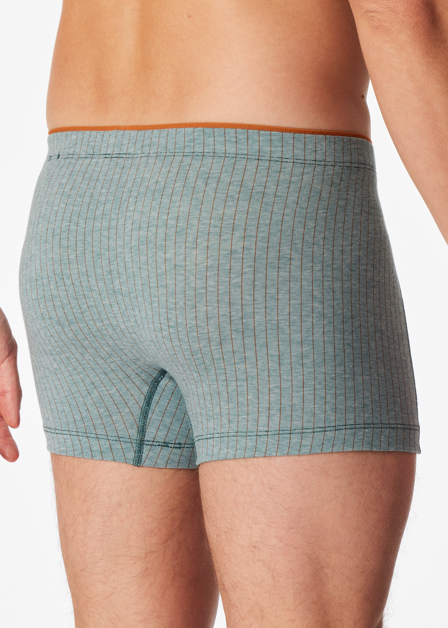 178125-700_back.png