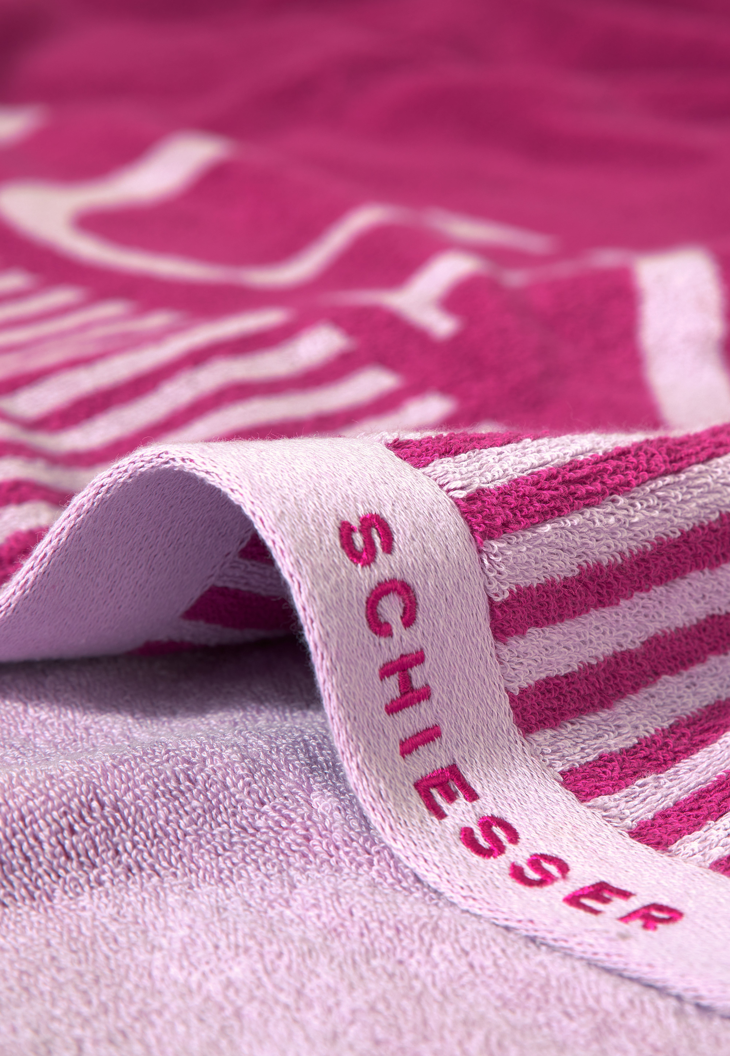 179857-508_detail3.png