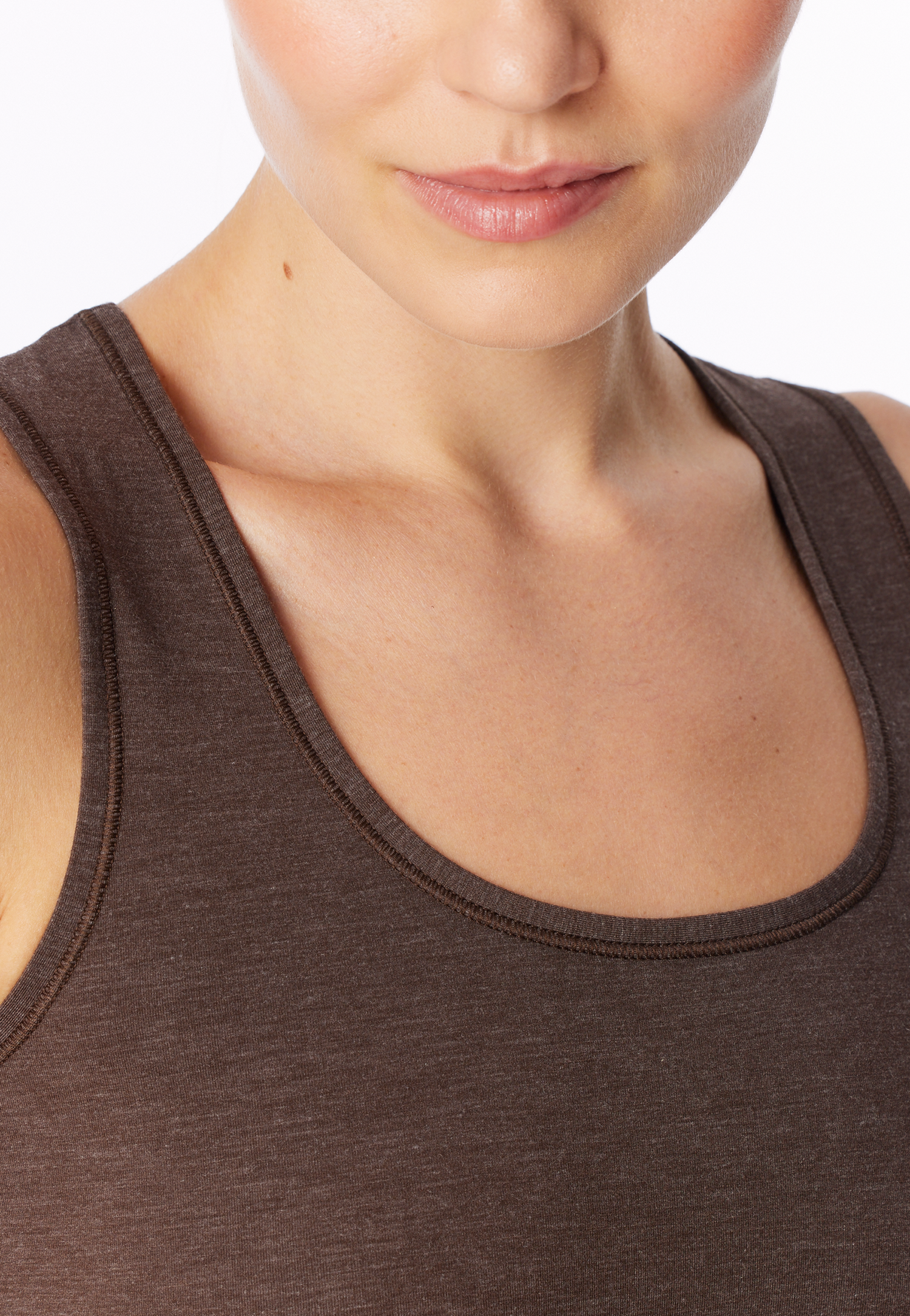 179943-330_detail4.png