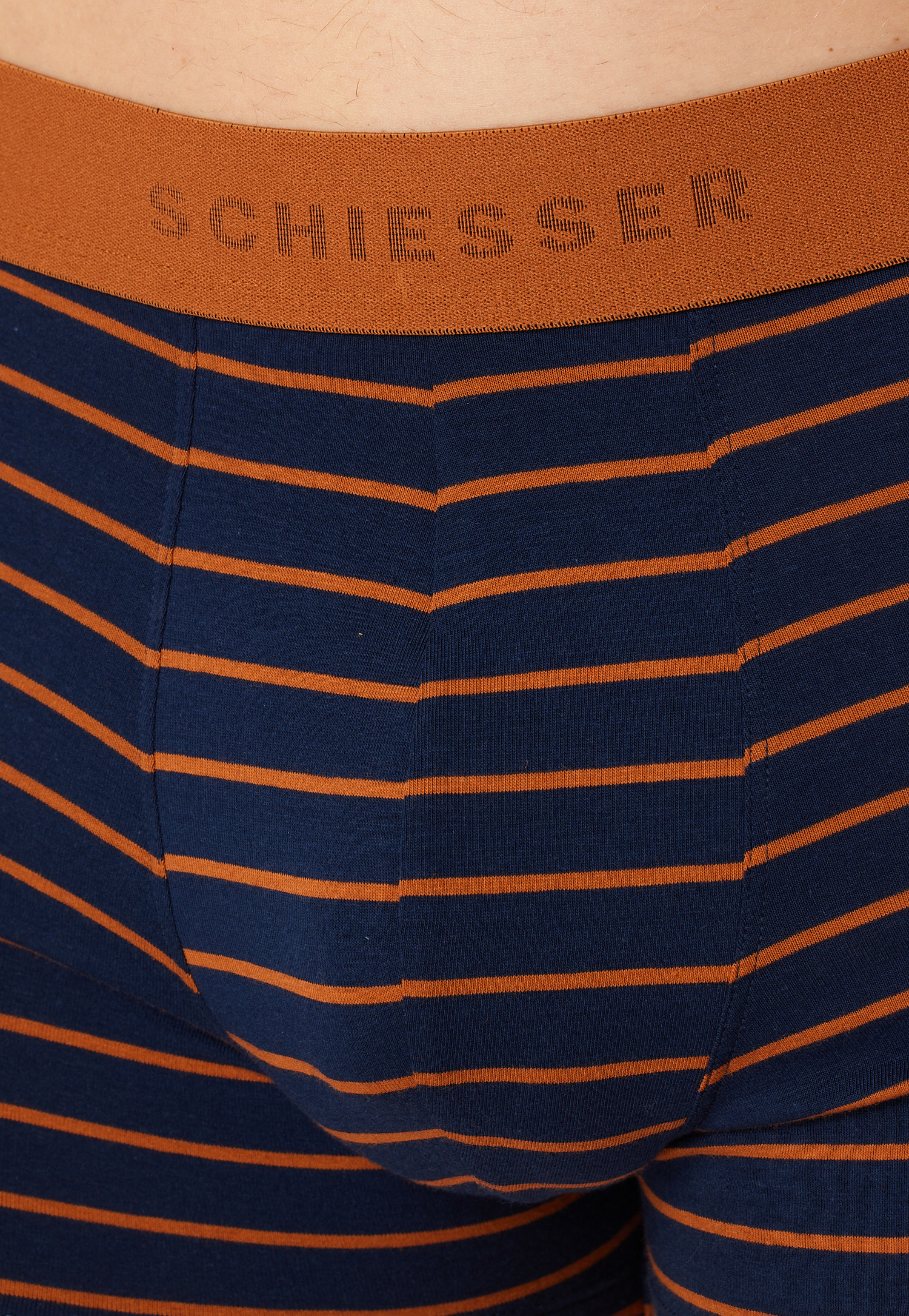 180199-927_detail3.png