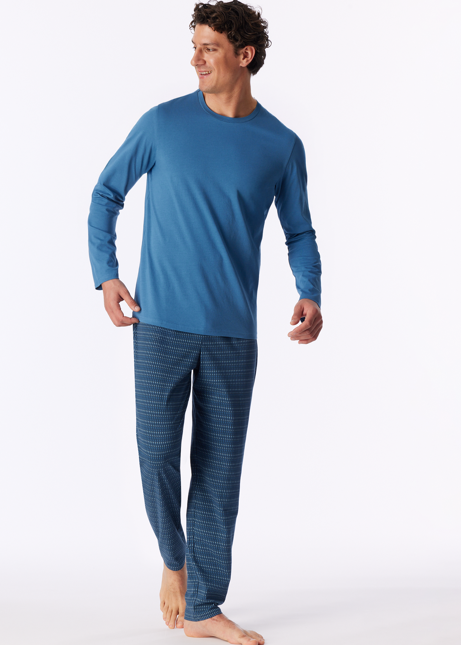 180249-833_front.png