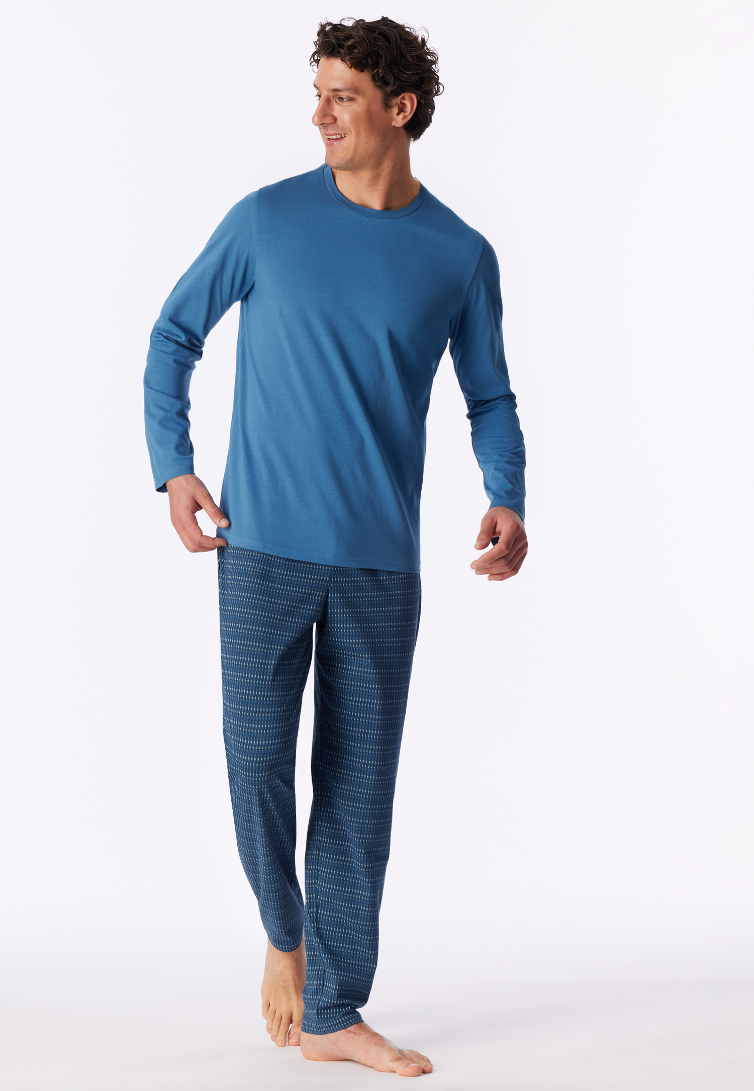 180249-833_front.png