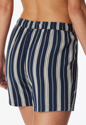 180459-904_back.png
