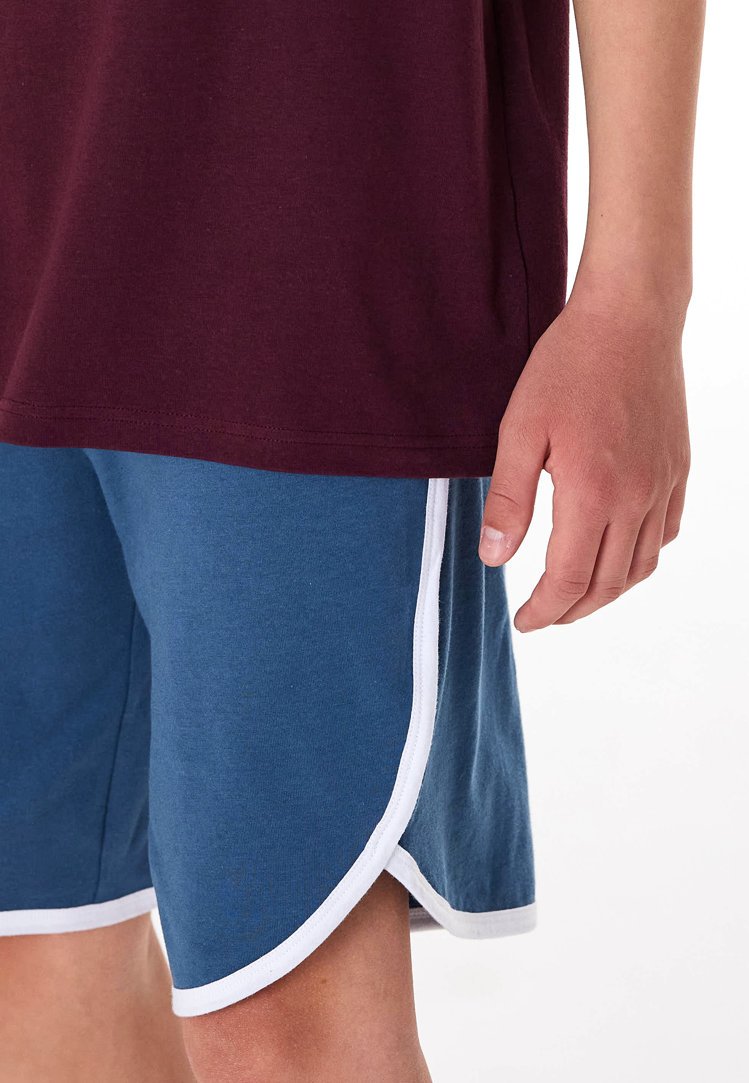 180993-823_detail3.png