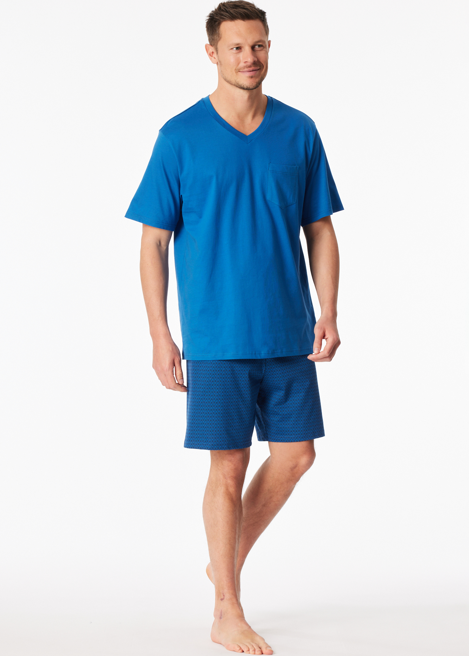 181153-813_front.png