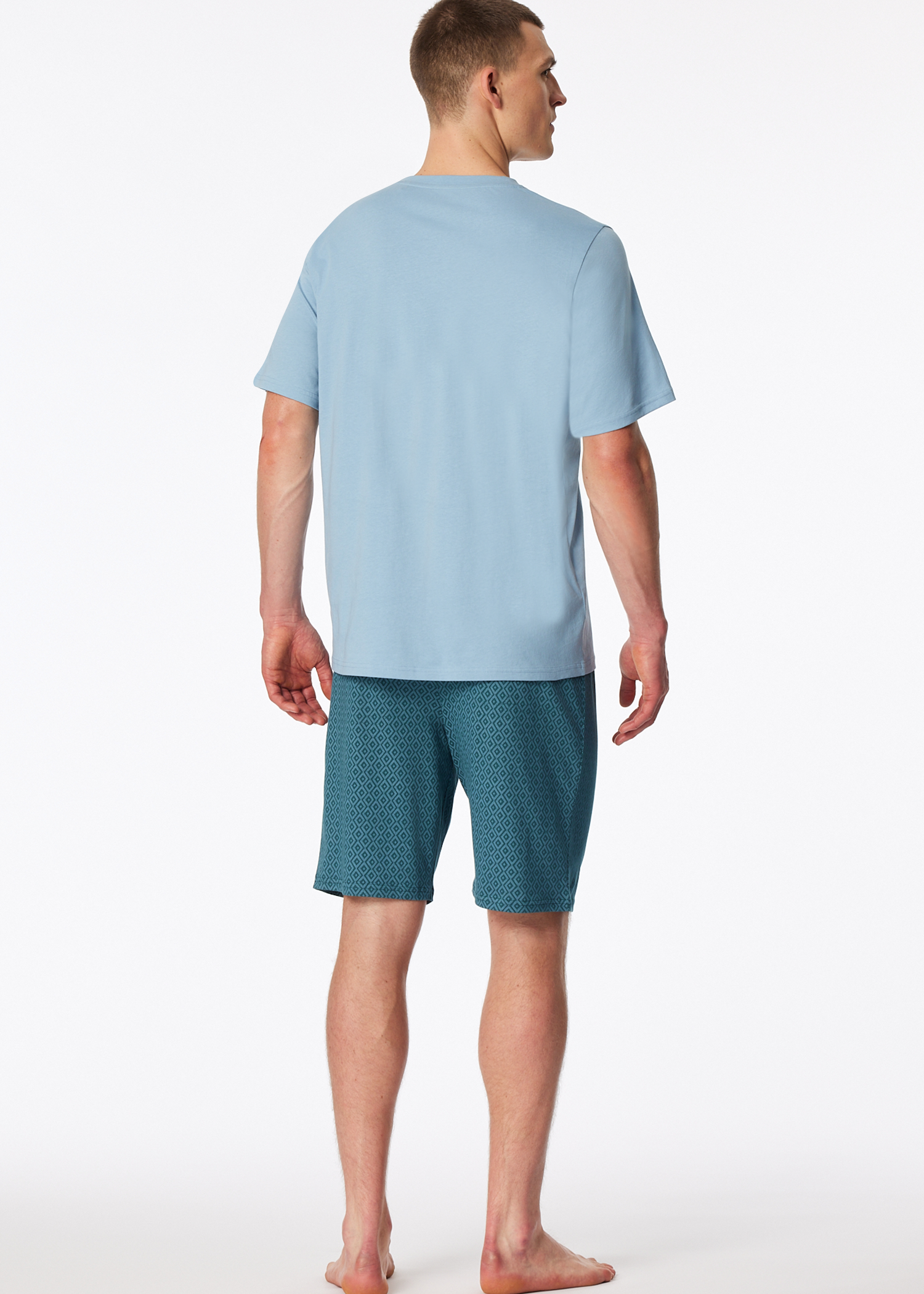 181157-805_back.png
