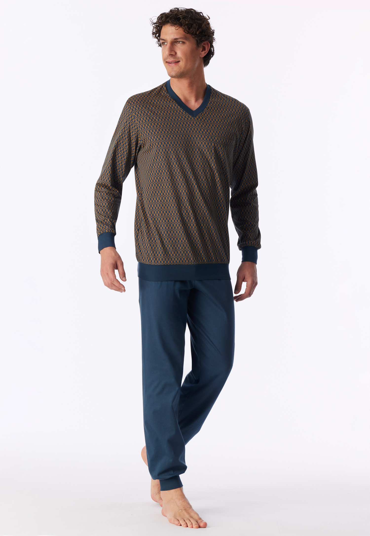 181162-860_front.png