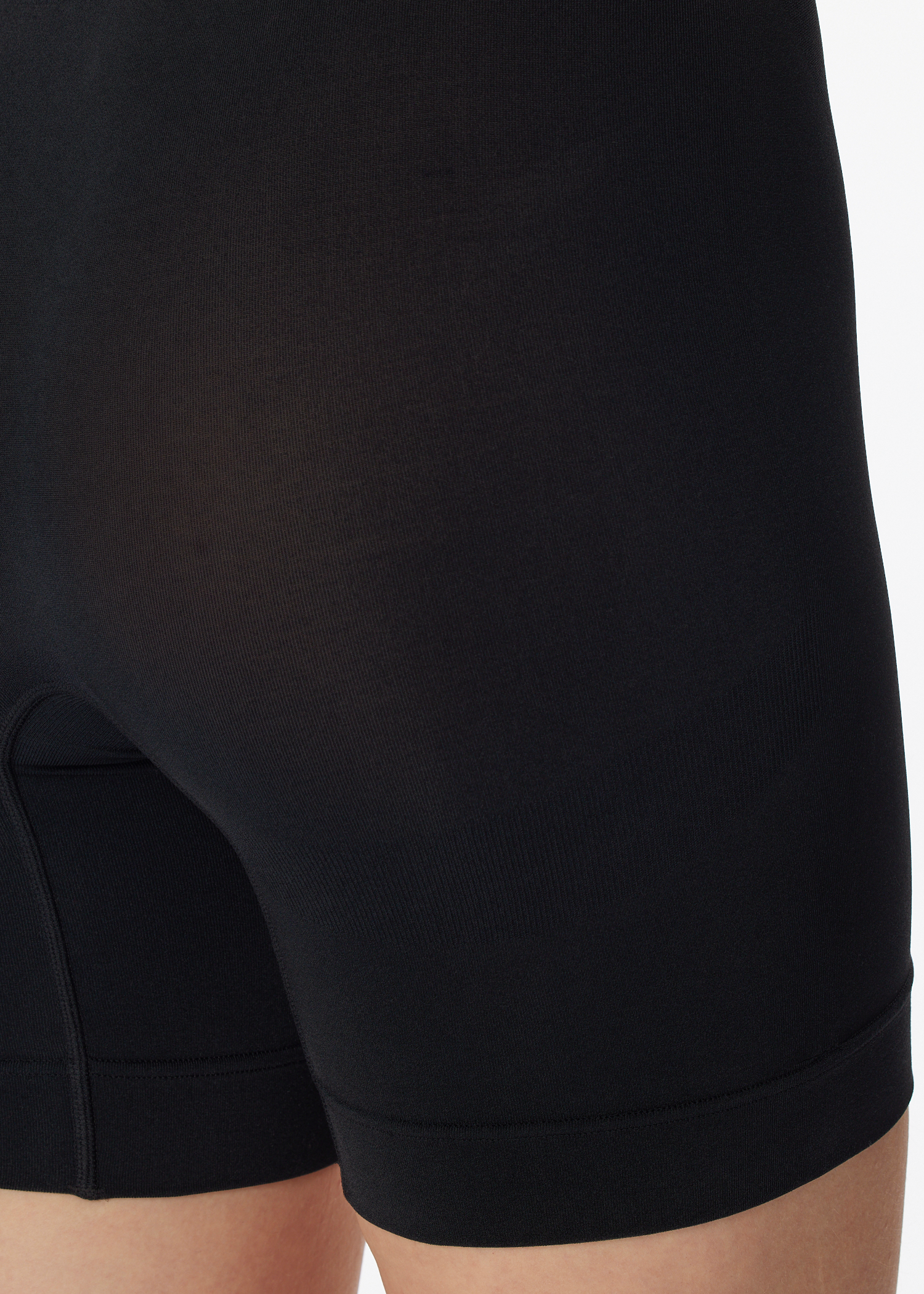 181257-000_back-2.png