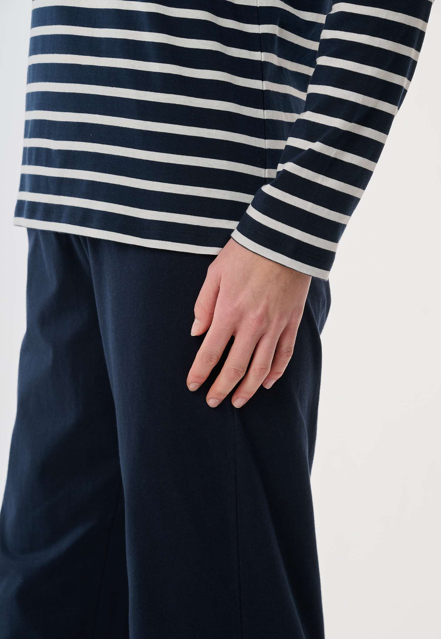 181756-804_detail4.png
