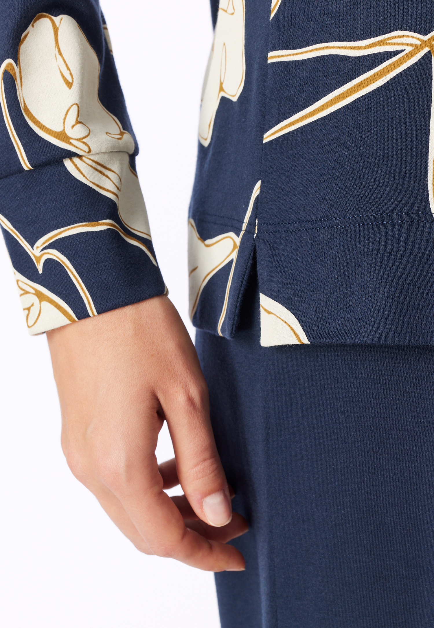 182019-861_detail4.png