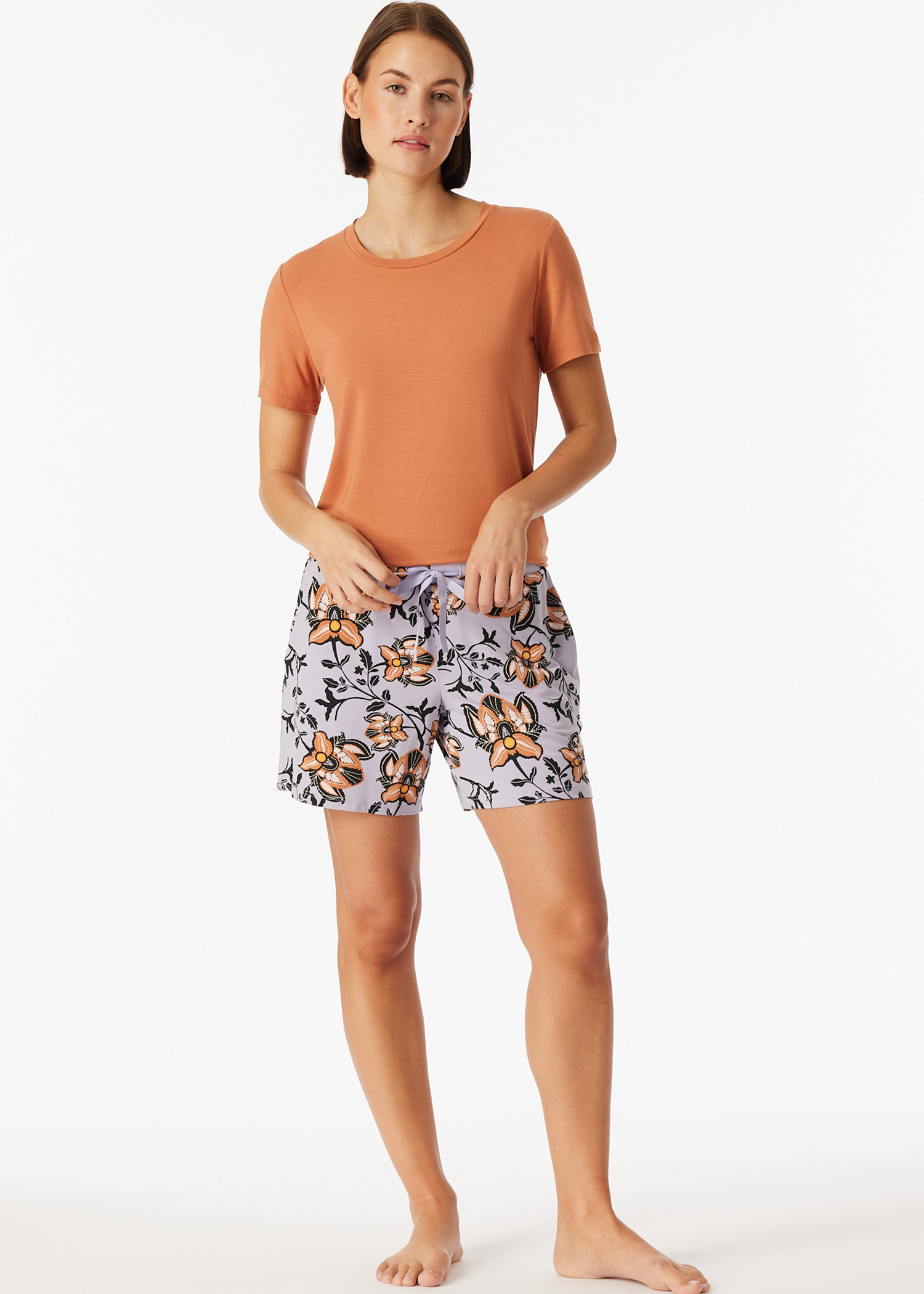 182052-915_front.png