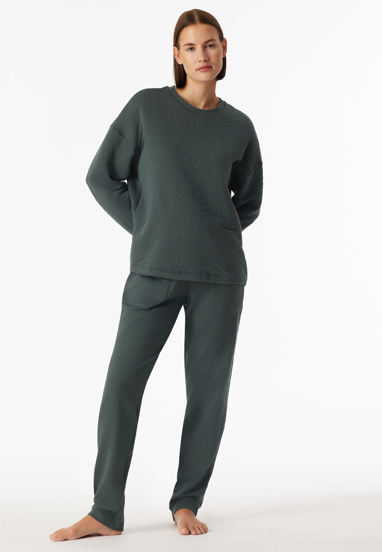 182062-702_front.png