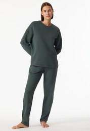 182062-702_front.png