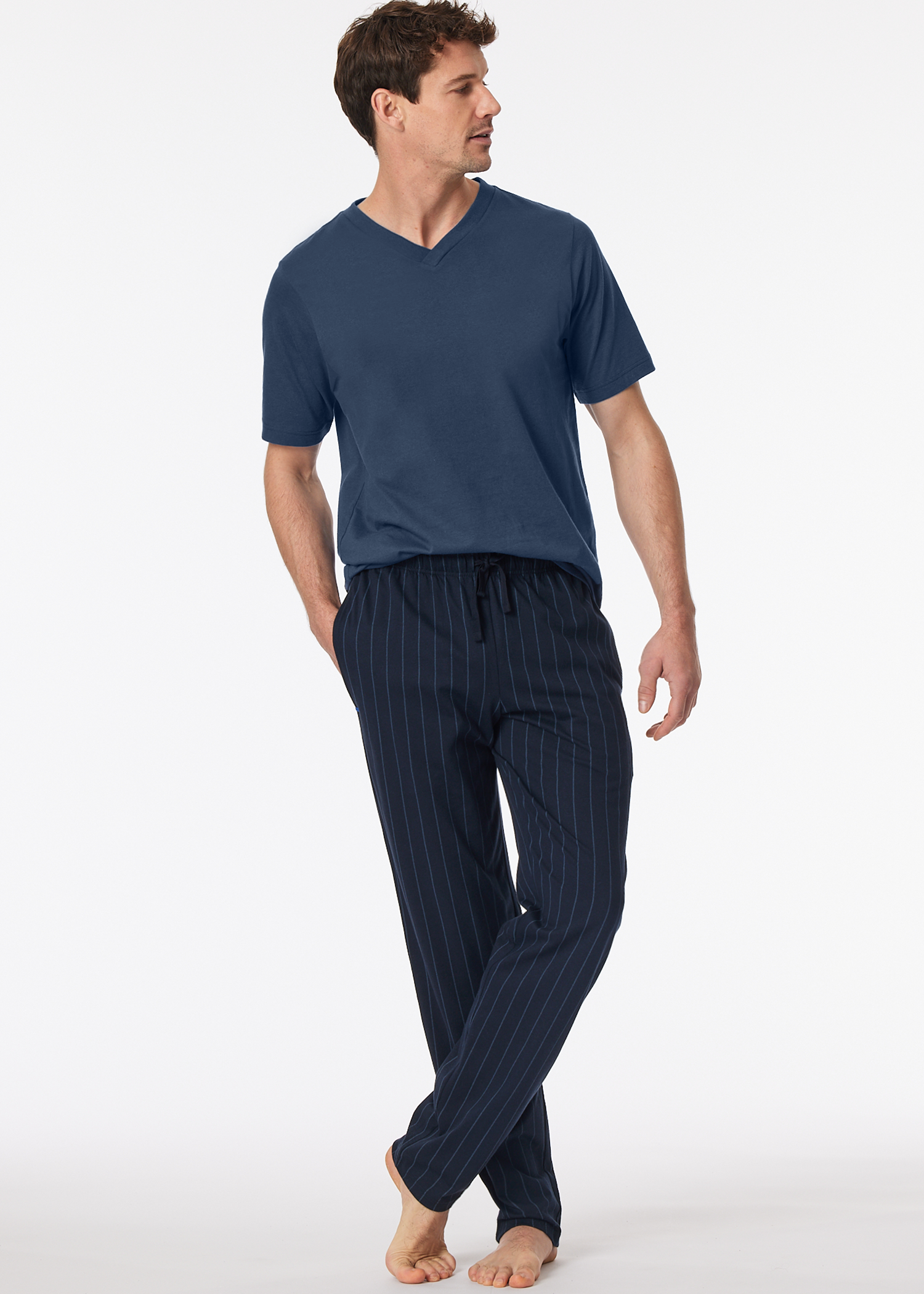 182185-804_front.png