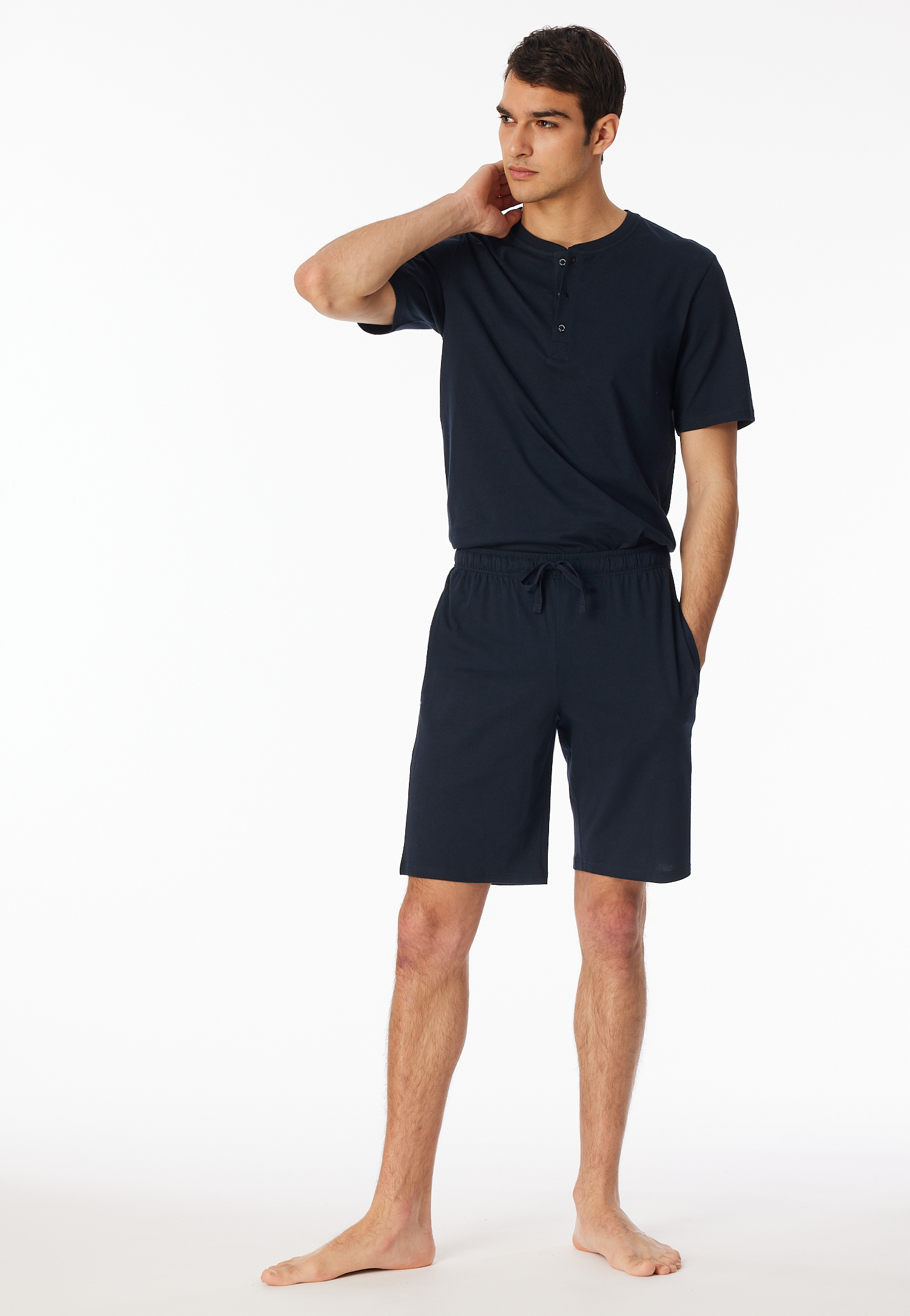 182186-803_front.png