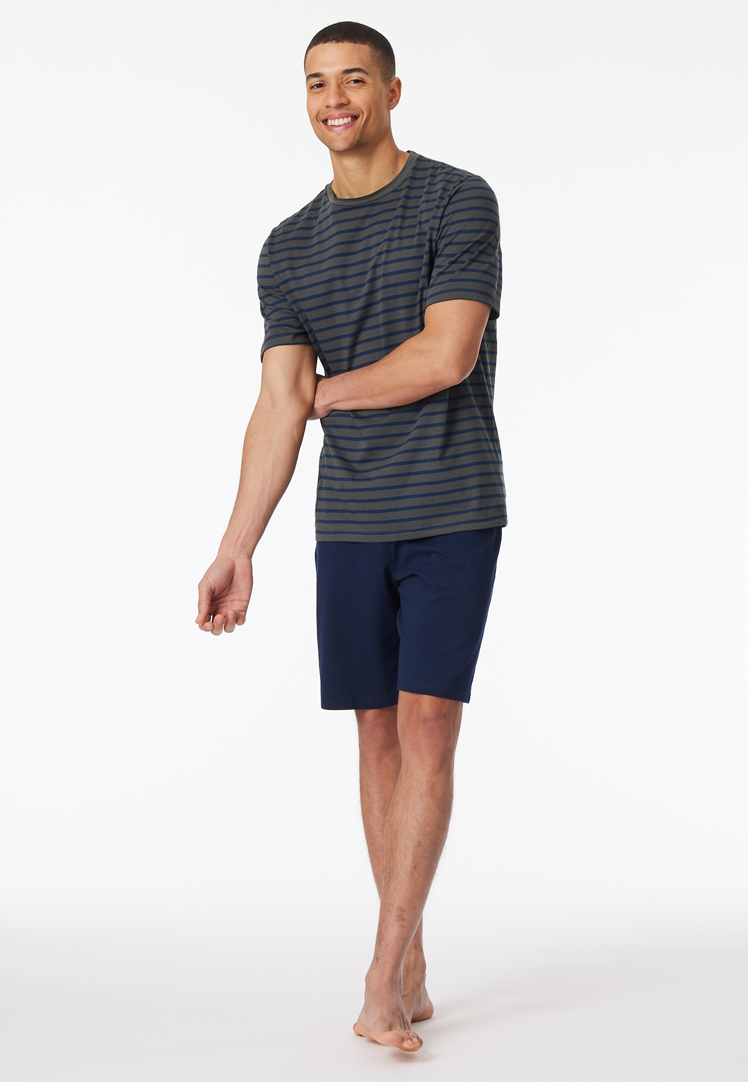 182198-203_front.png