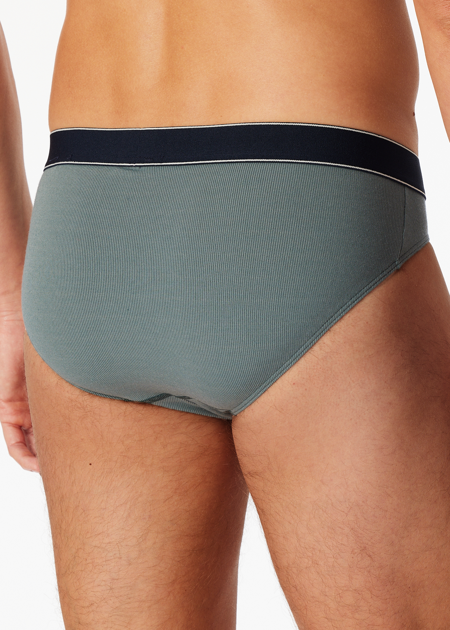 182275-709_back.png