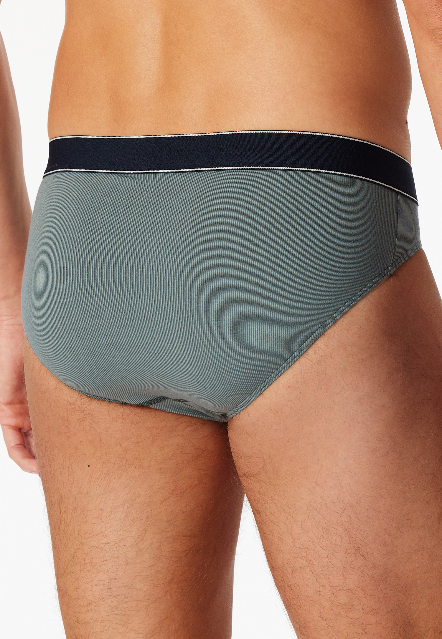 182275-709_back.png