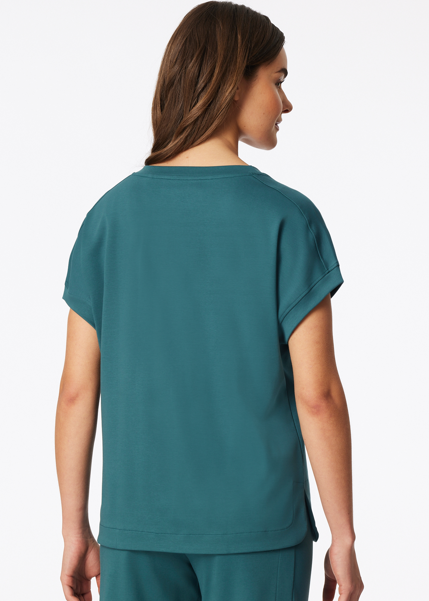 182588-700_back.png