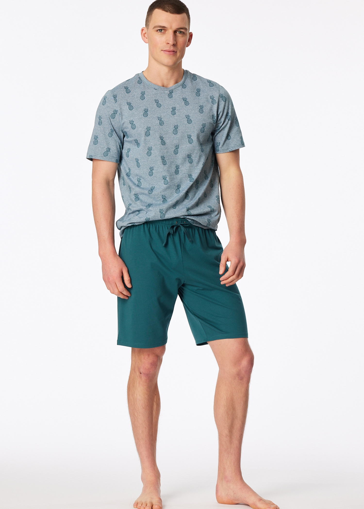182608-700_front.png