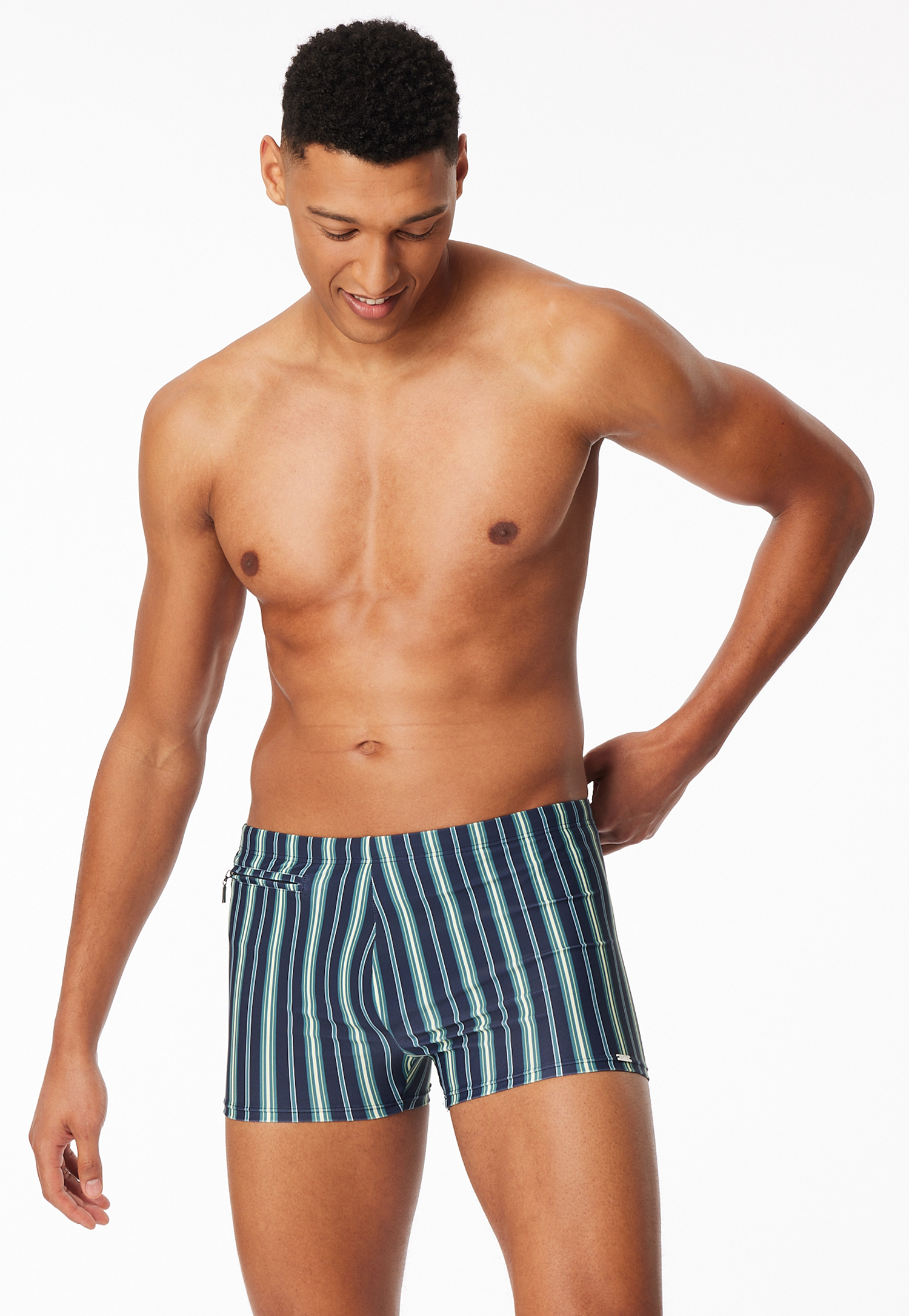 182694-710_front.png