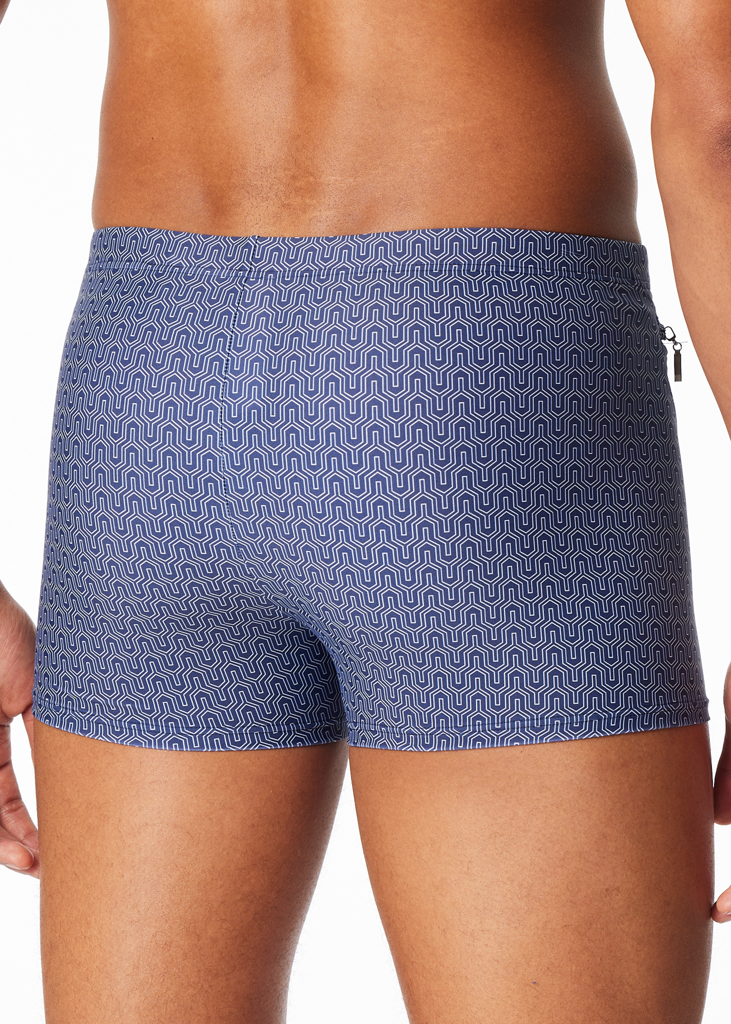 182694-815_back.png