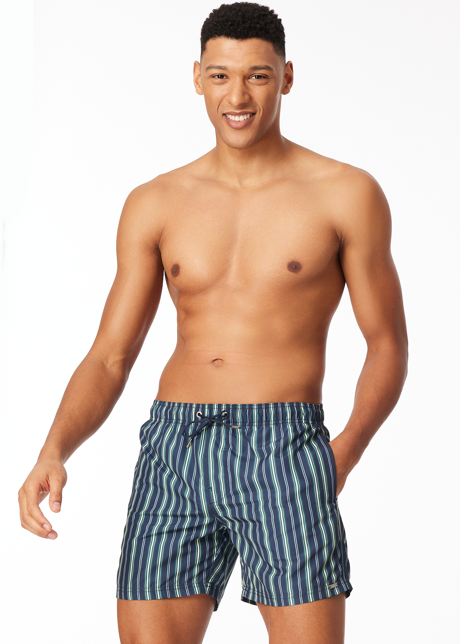 182695-710_front.png