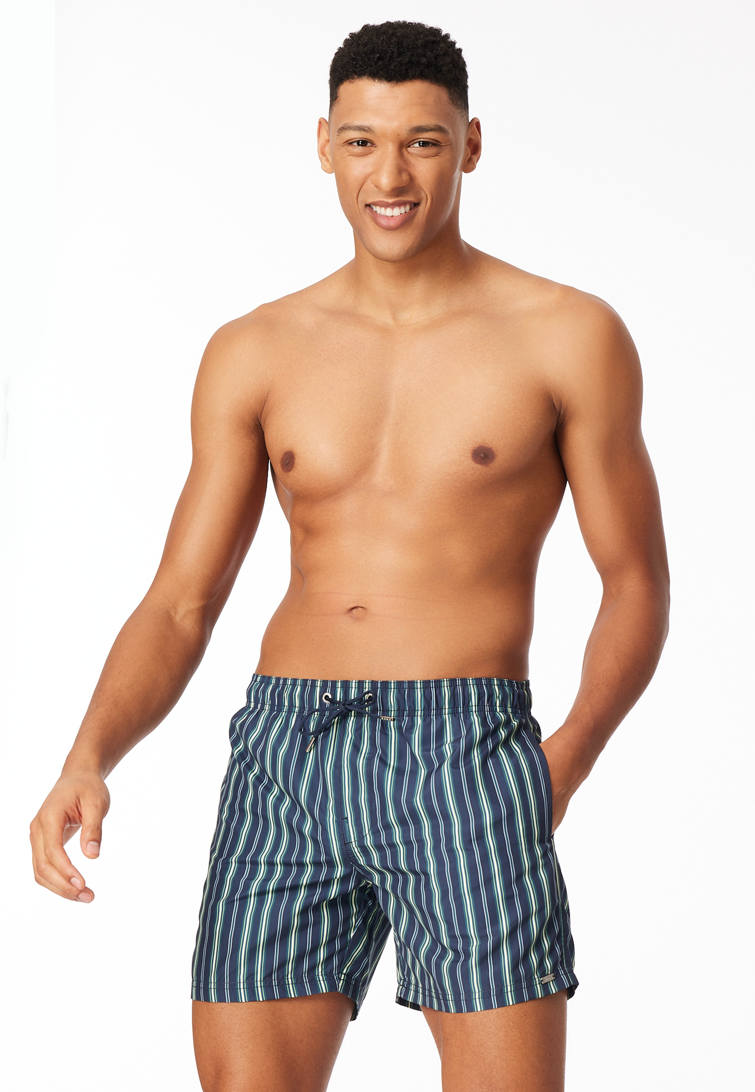 182695-710_front.png
