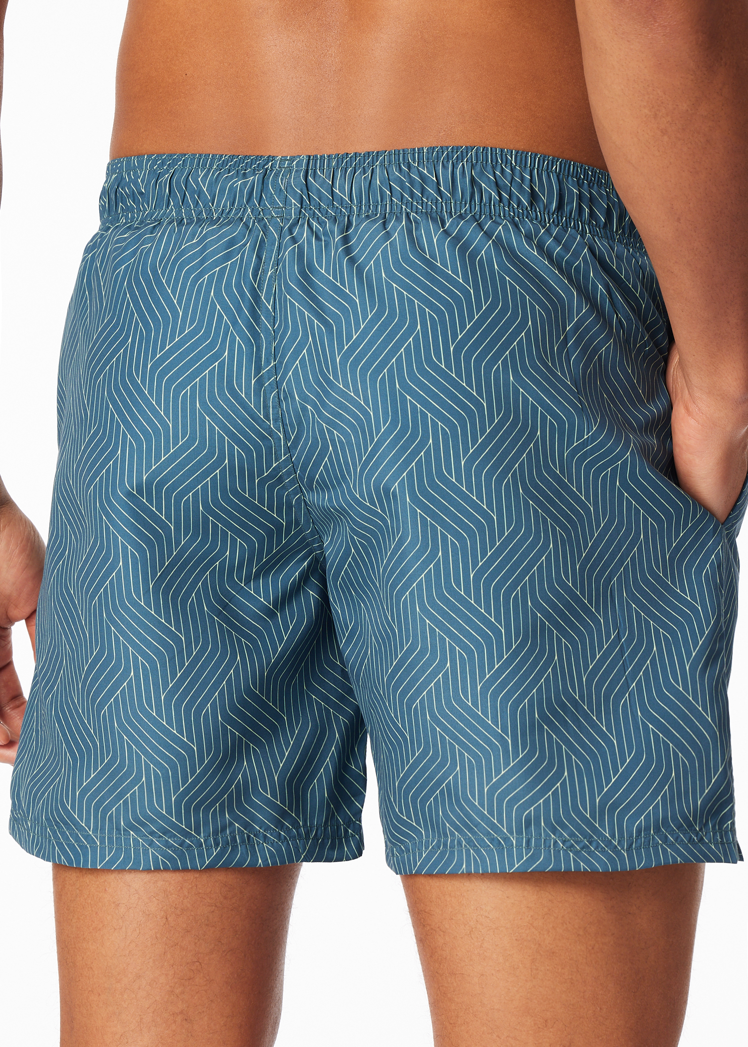 182698-710_back.png