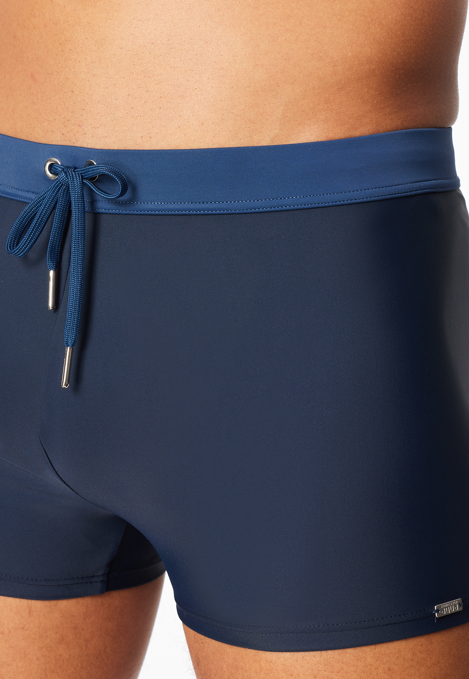 182700-804_detail3.png