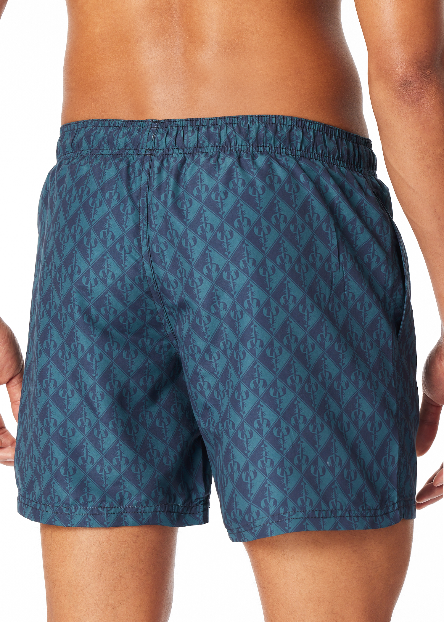 182702-700_back.png