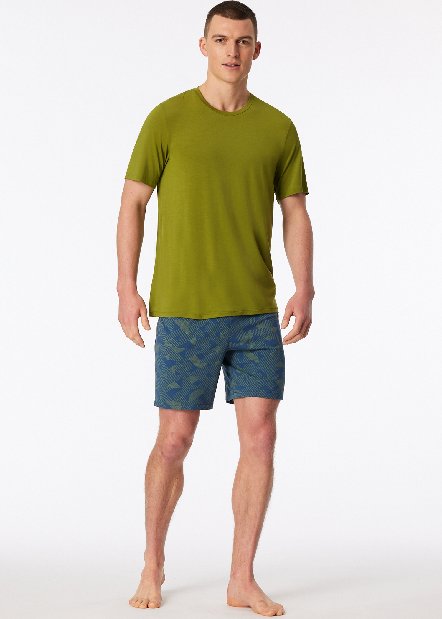 182738-706_front.png