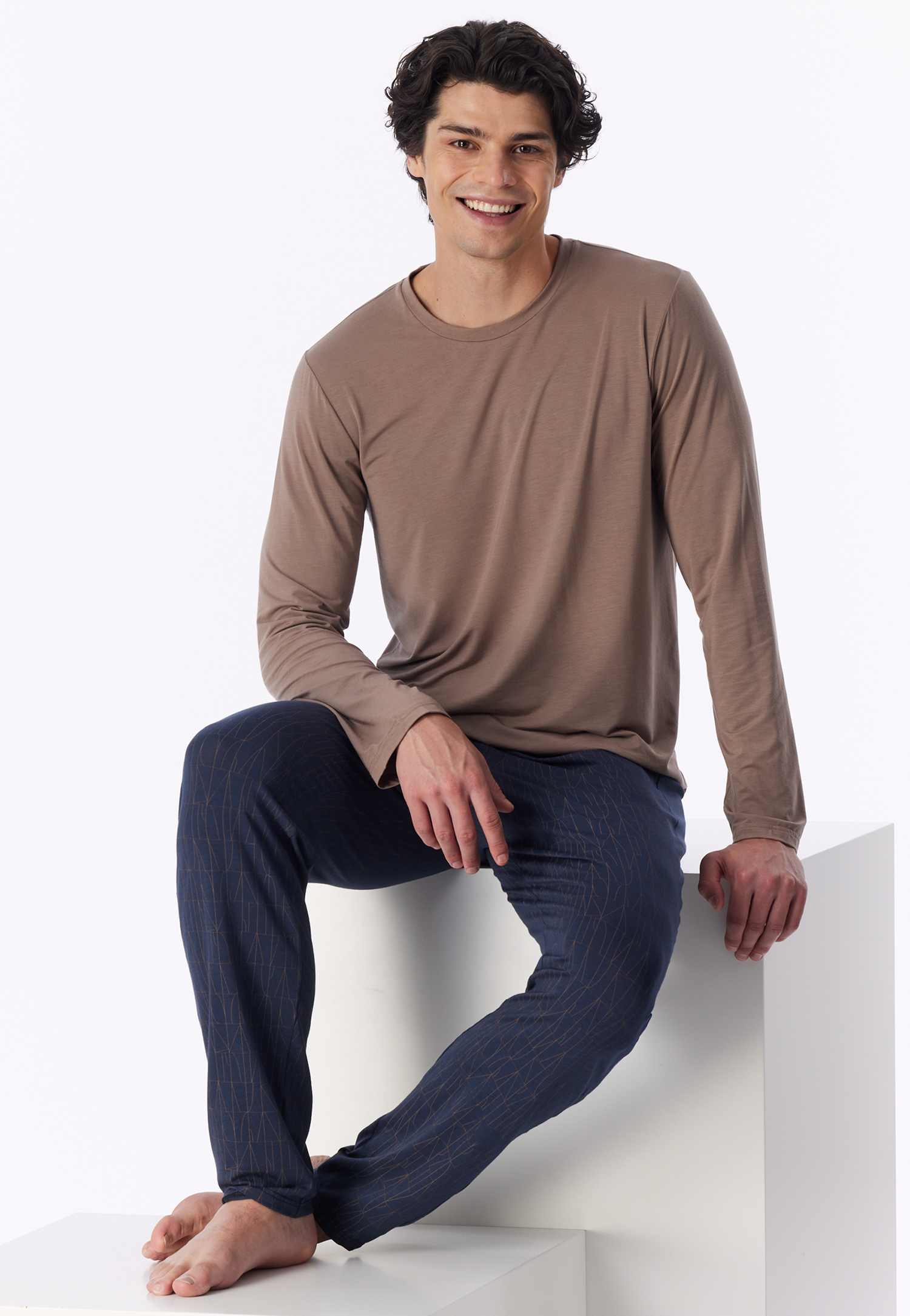 182739-419_front.png