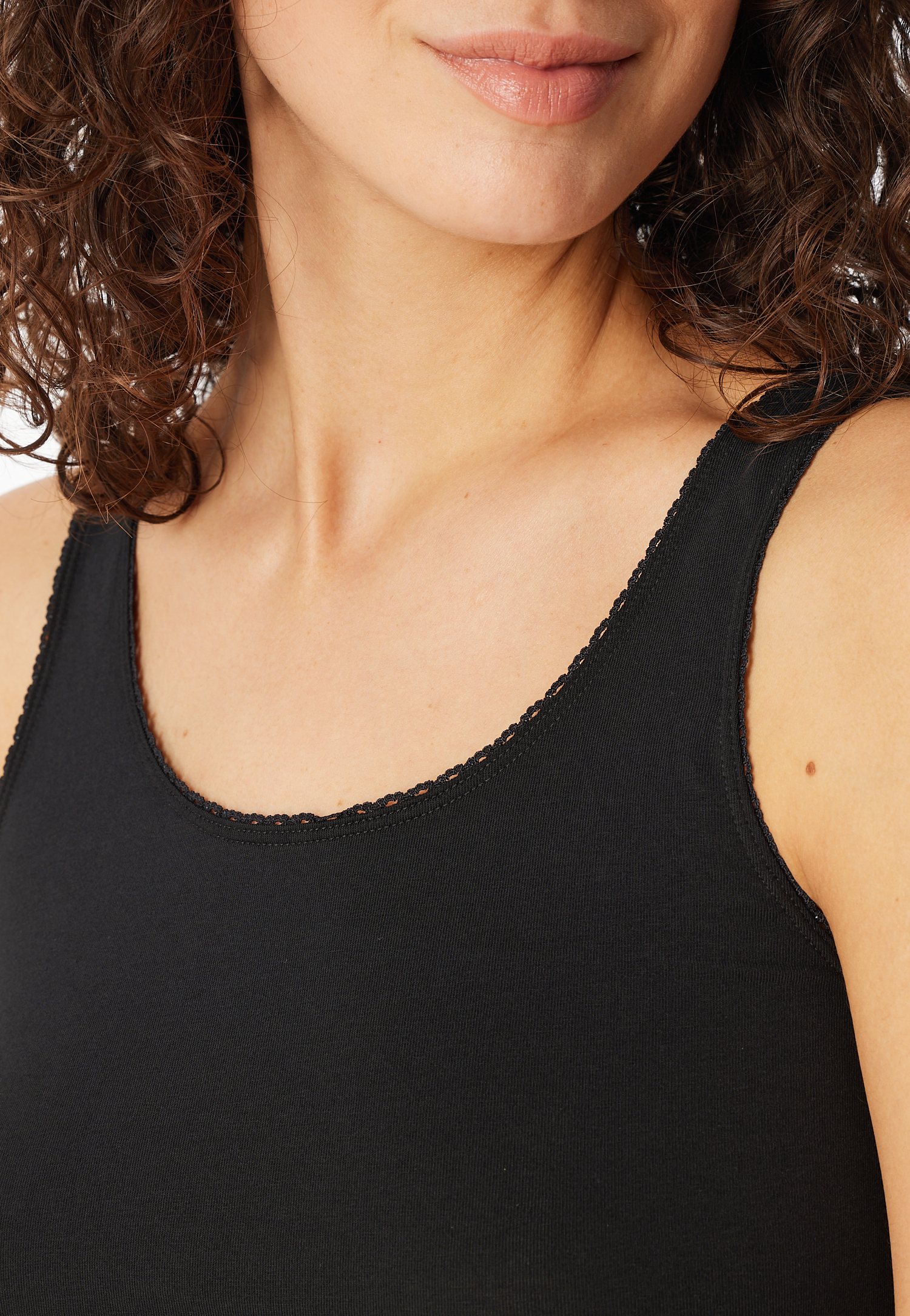 182906-000_detail3.png