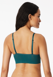 183099-700_back.png