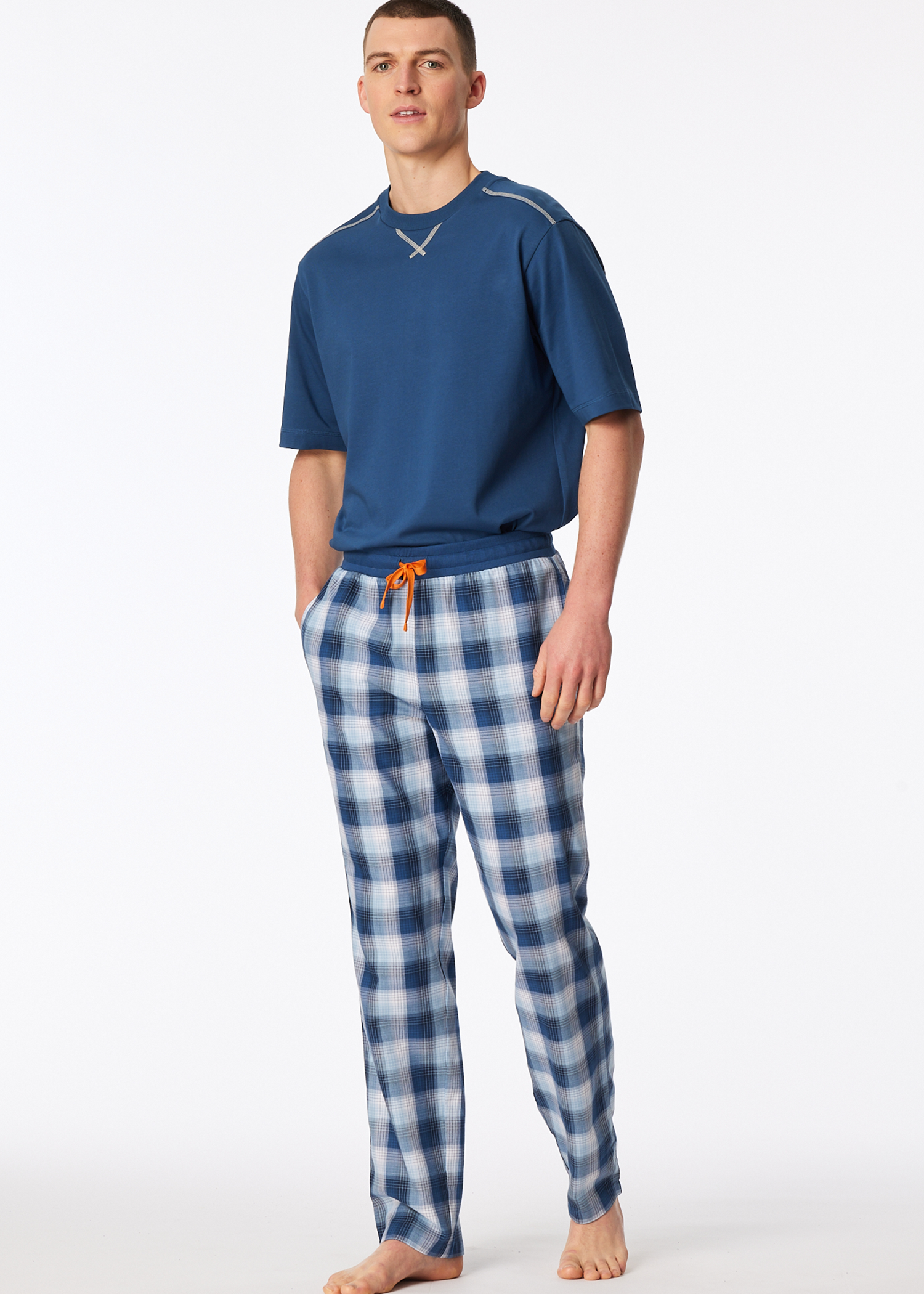 183106-838_front.png
