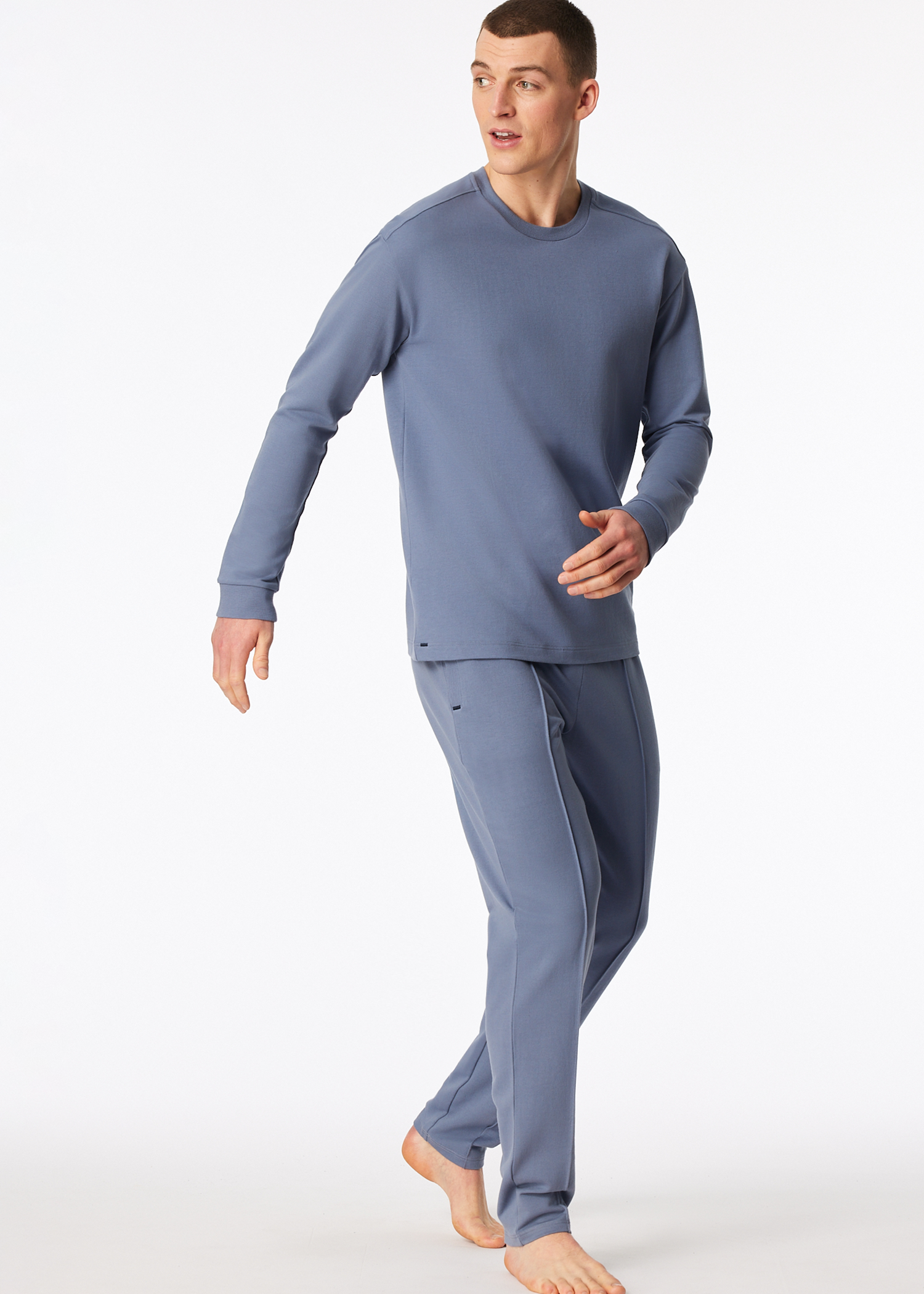 183108-808_front.png