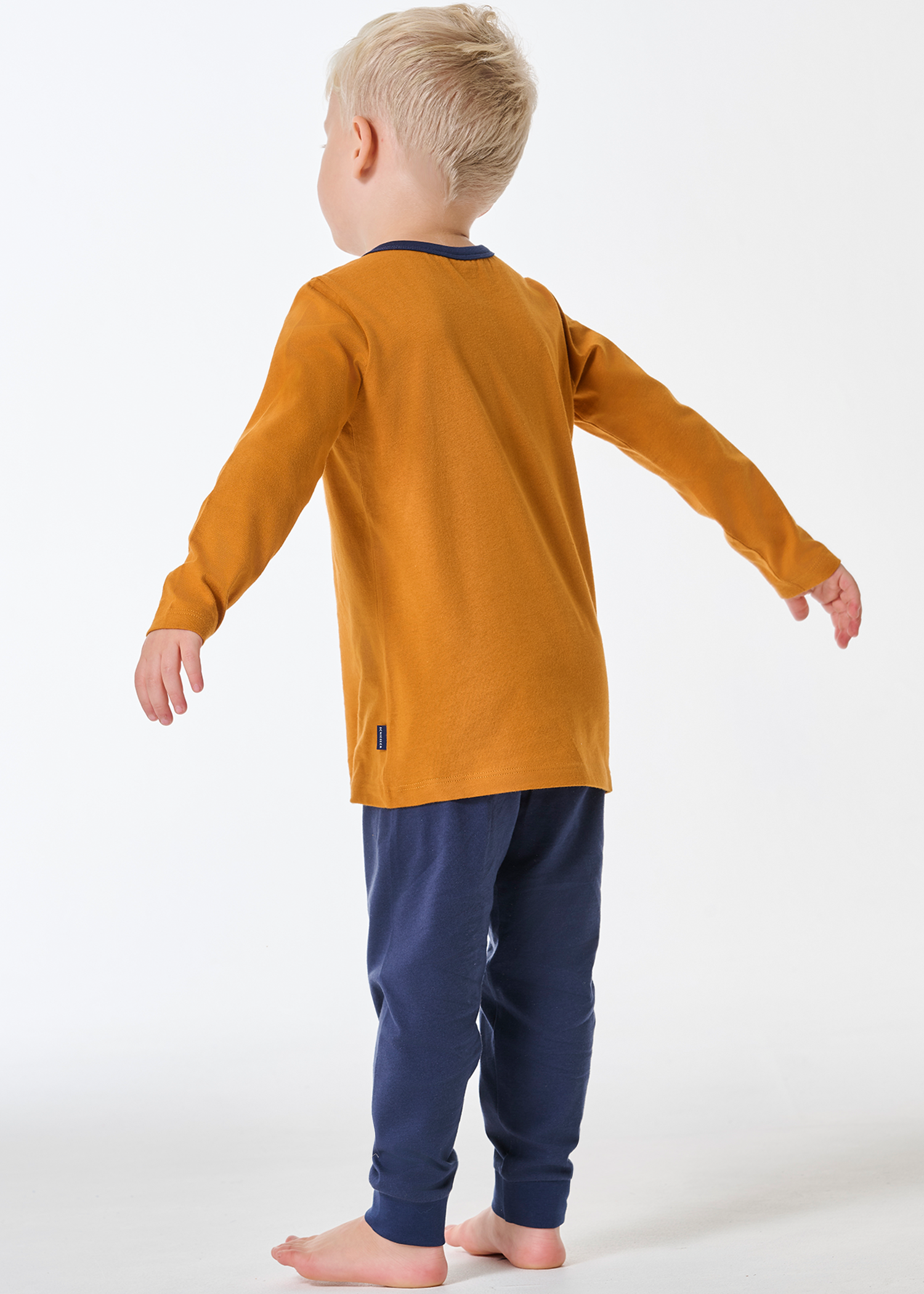 183160-608_back.png