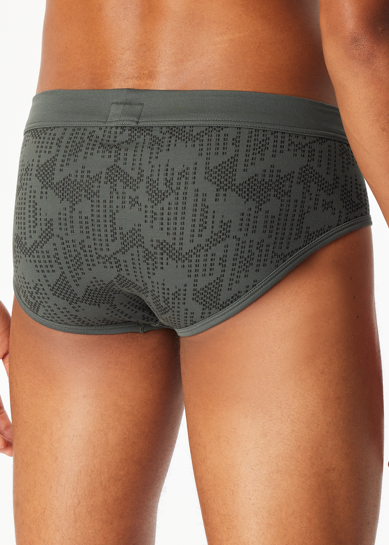 183179-702_back.png
