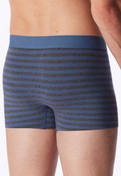183214-932_back.png