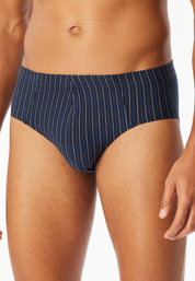 183246-908_detail2.png