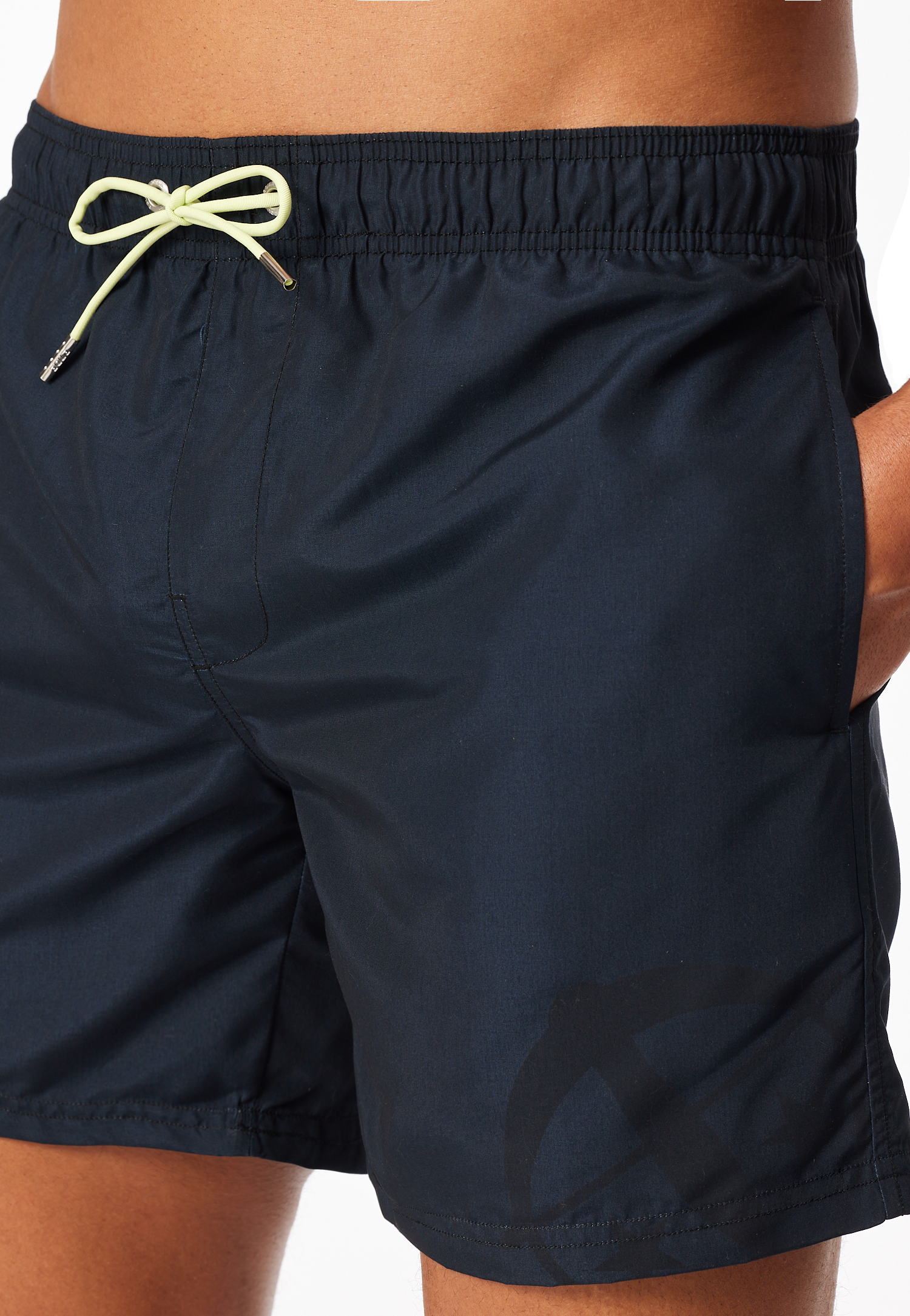 183424-804_detail3.png