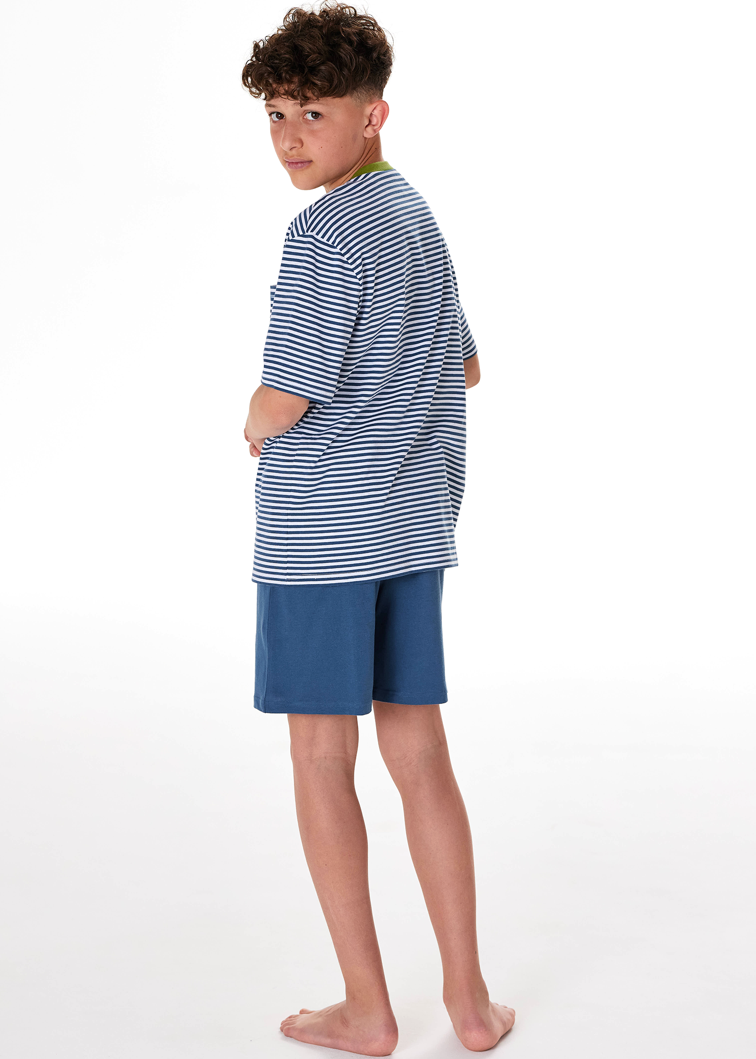 183458-899_back.png