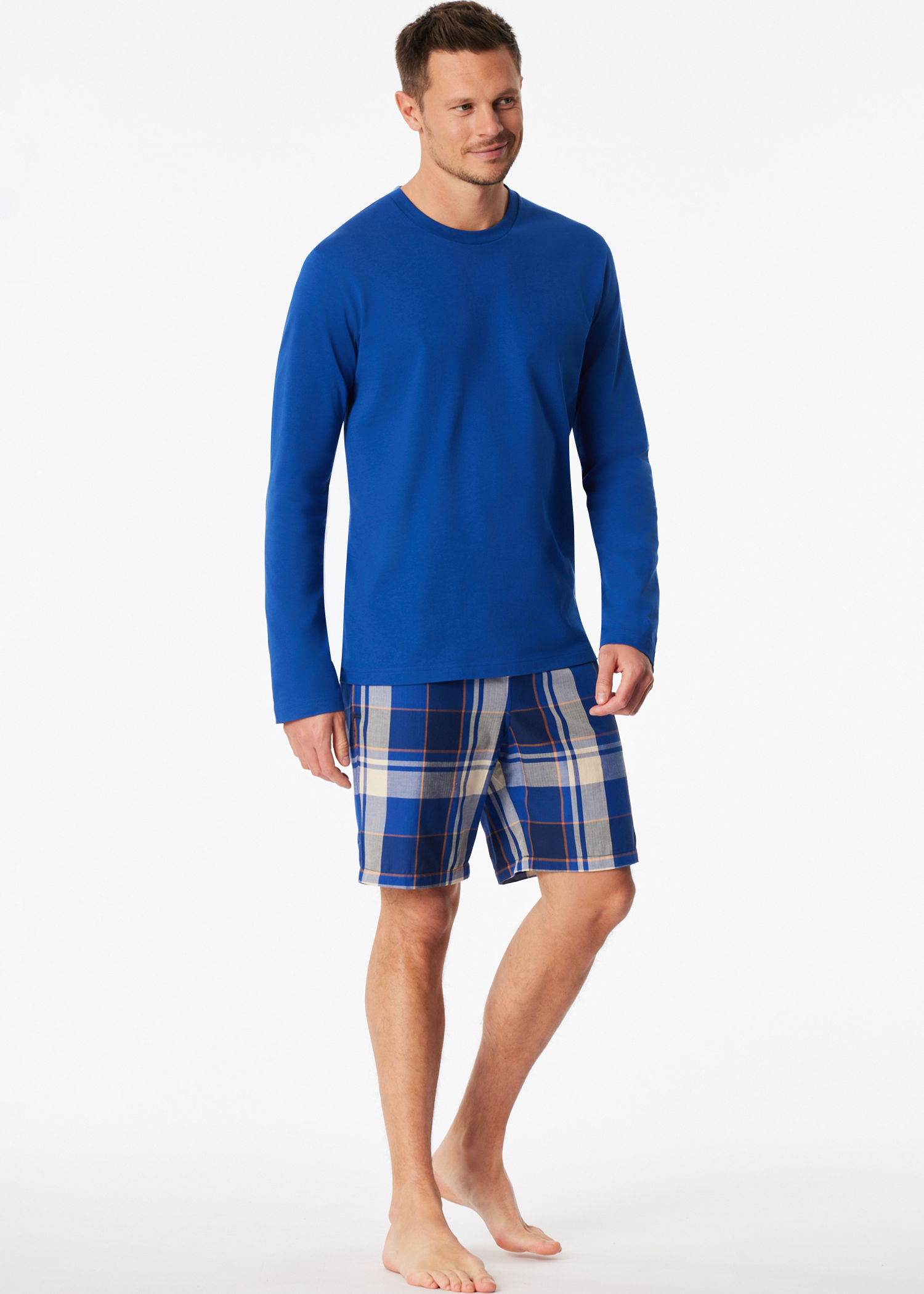183534-819_front.png